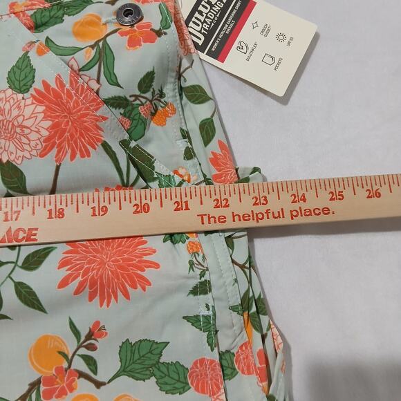 DULUTH TRADING Heirloom Gardening Short Overalls Large NWT Mint Summer Dahlia - Picture 15 of 16